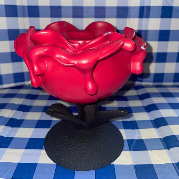 Bath and Body Works Dripping Rose Candle Holder - Picture 3 of 6
